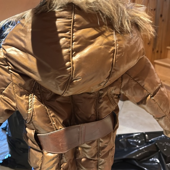 Fancy Rudsak down filled jacket with fur - Picture 6 of 6